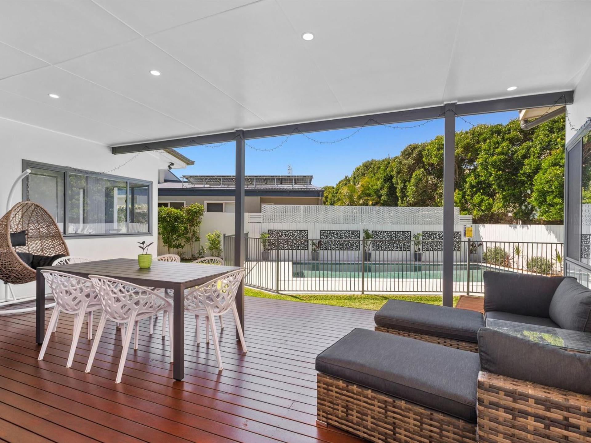 Beach House On Ebony - Casuarina Villa Exterior photo